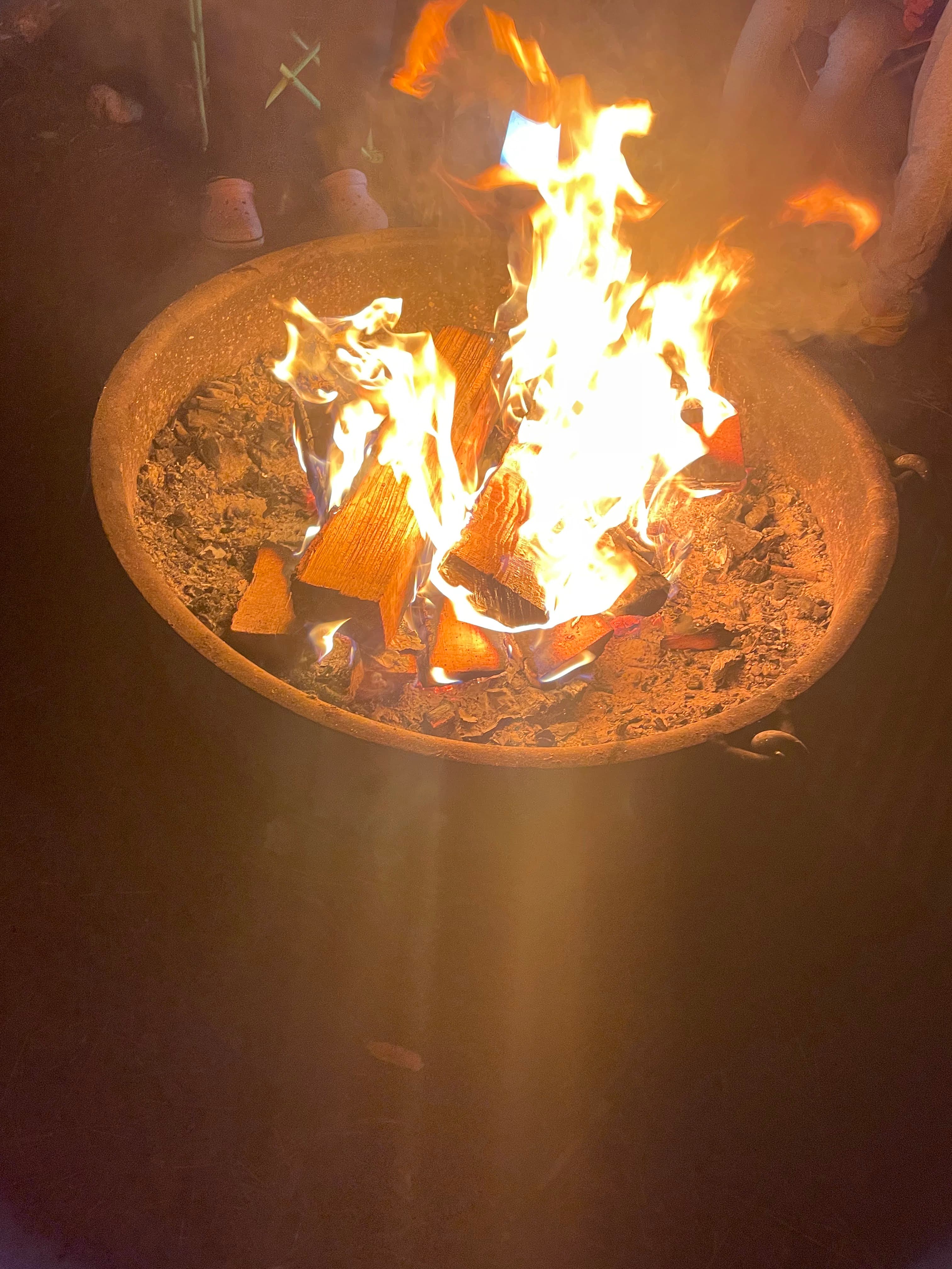Day 1 夜里营地篝火
