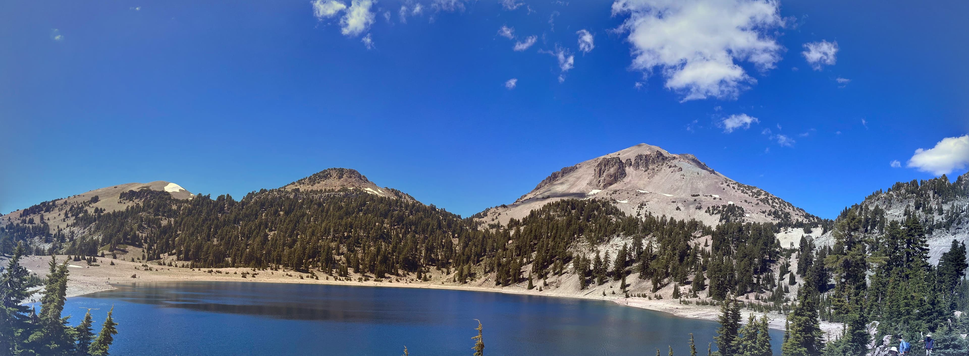 Day 3 Lake Helen 与 Lassen 地貌