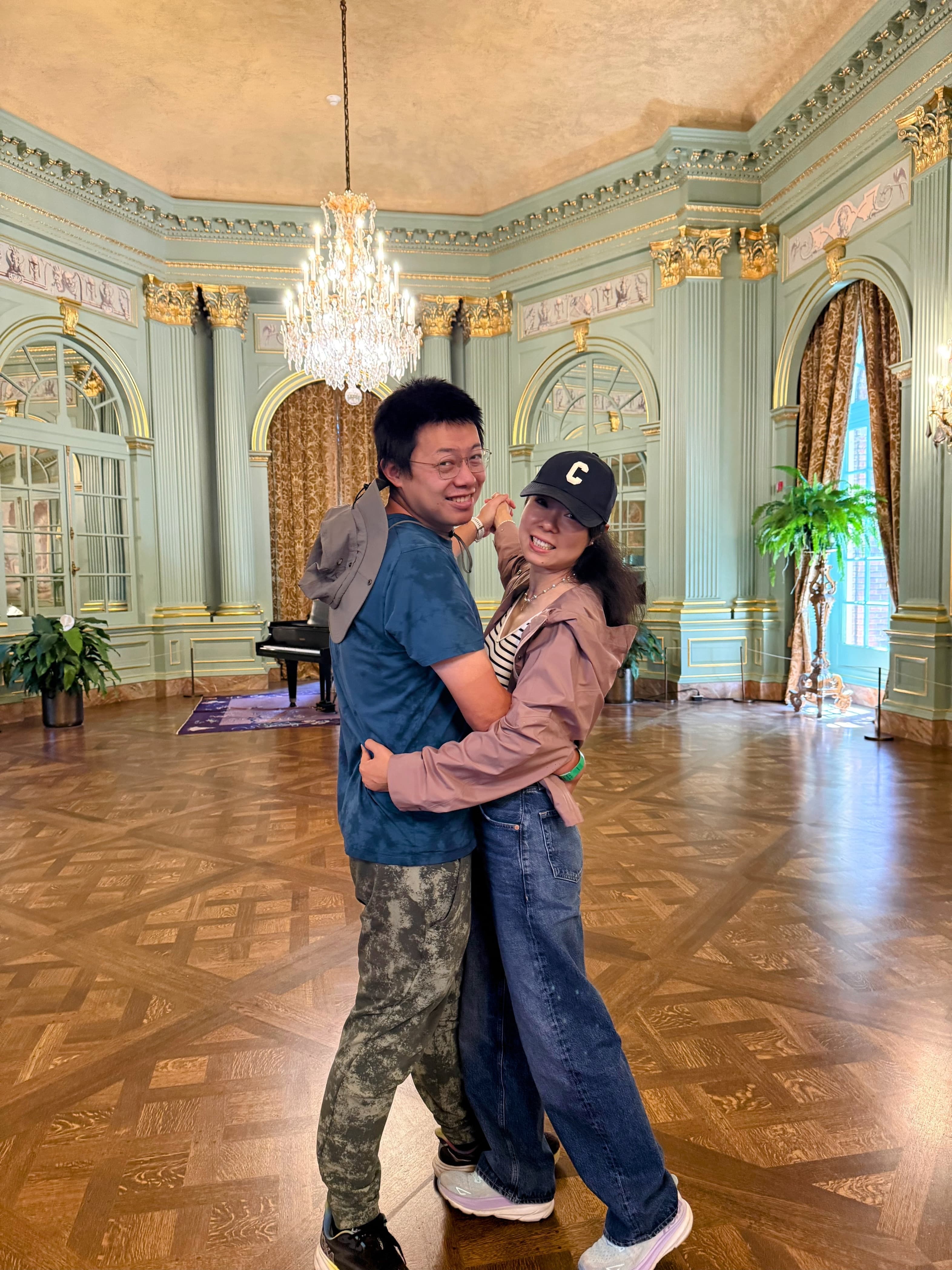 Filoli 室内大厅合照