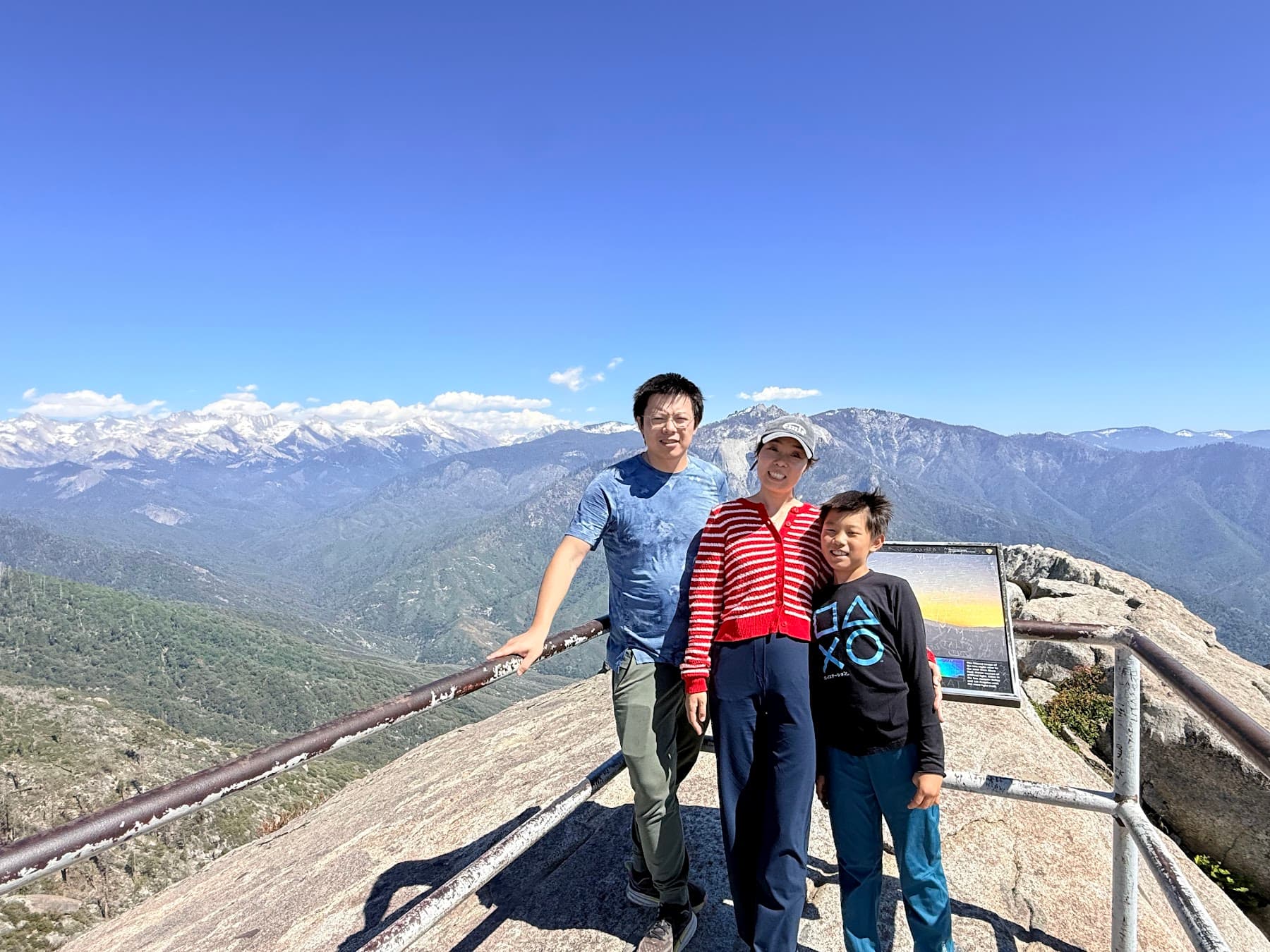 Moro Rock 观景台合照